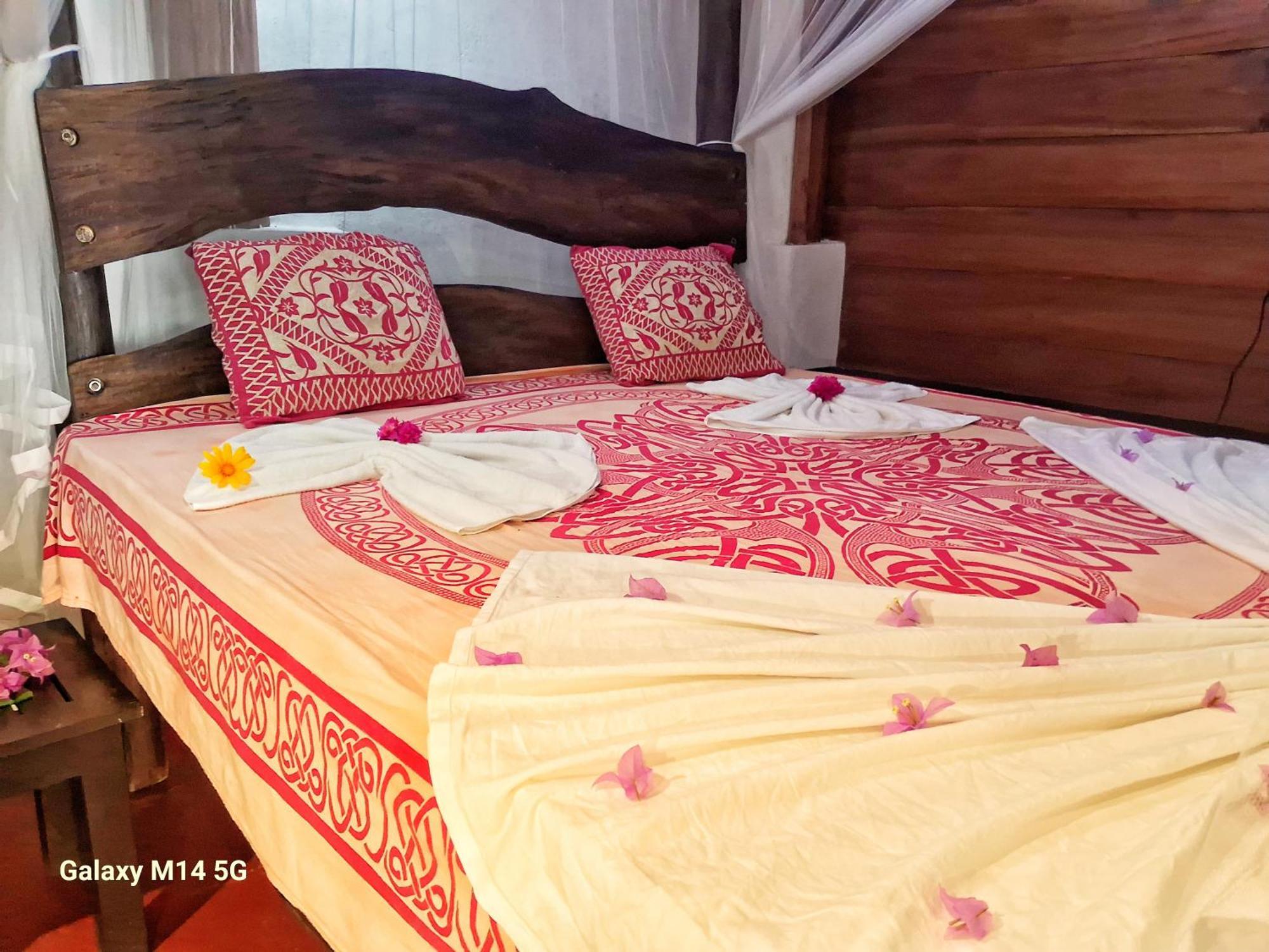 Sea Sound Cabana & Restaurant Tangalle Exterior photo