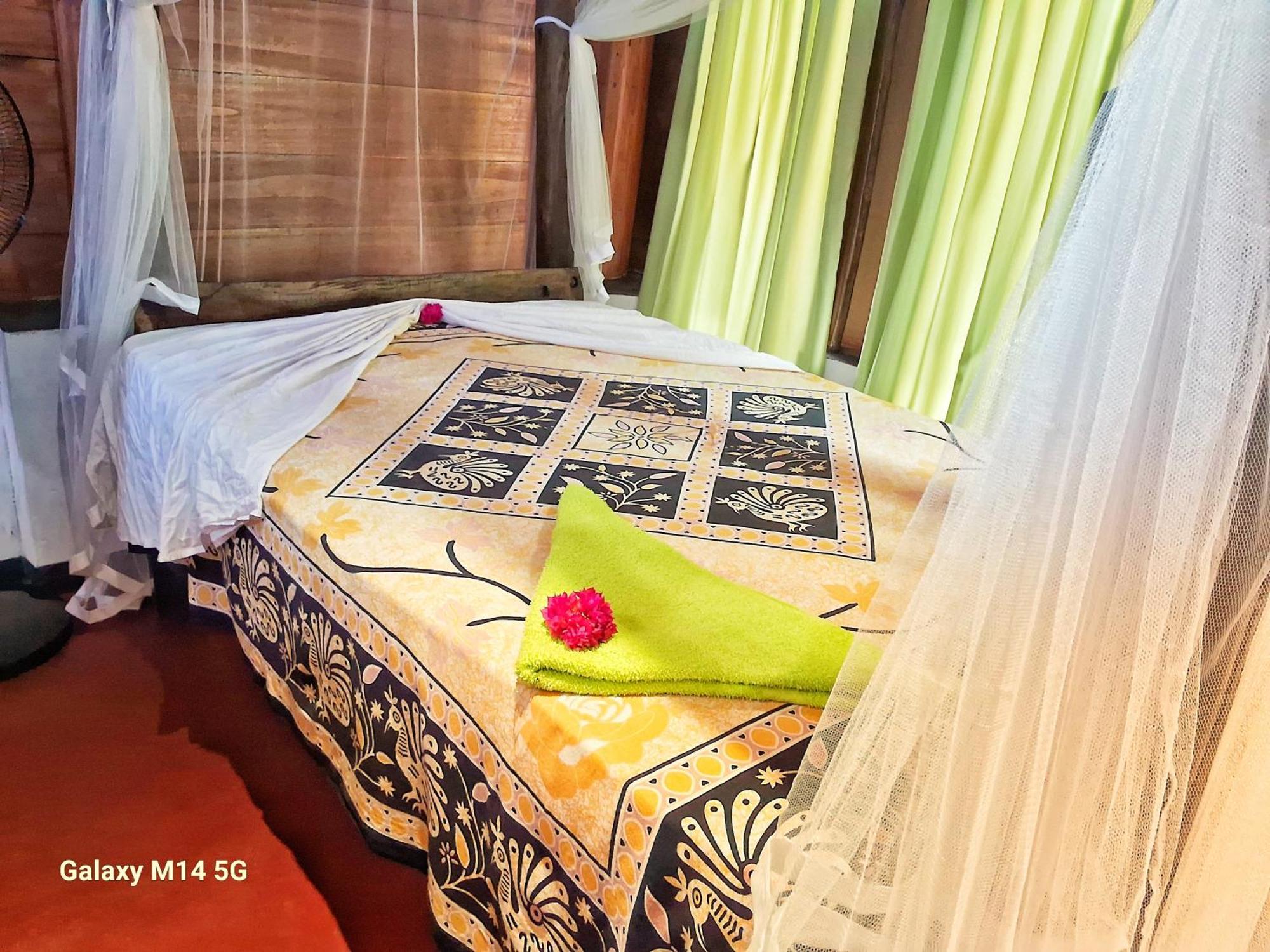 Sea Sound Cabana & Restaurant Tangalle Exterior photo
