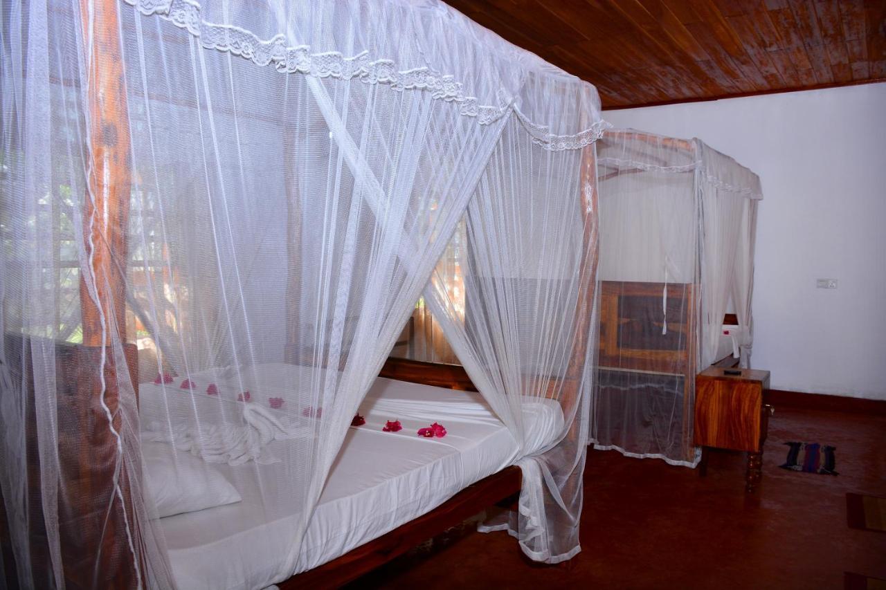 Sea Sound Cabana & Restaurant Tangalle Exterior photo