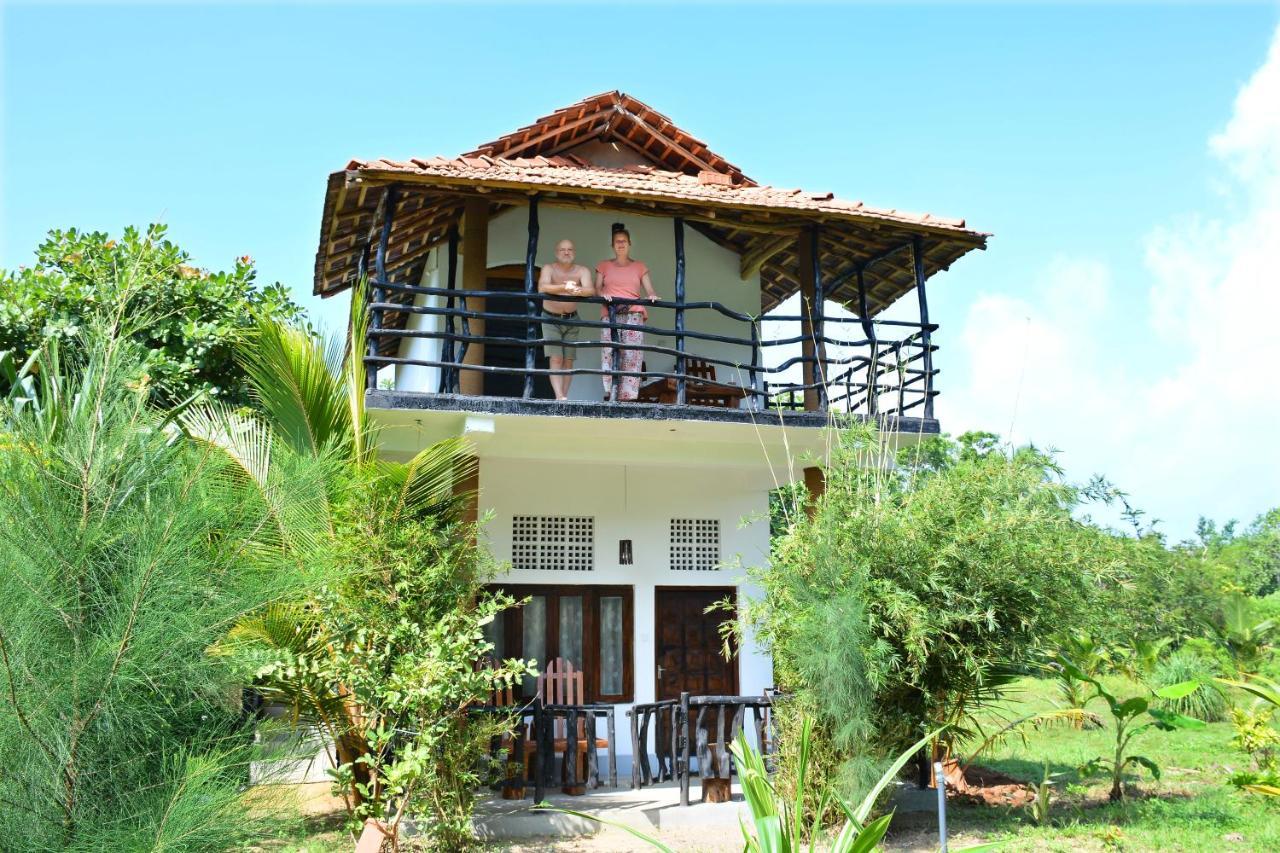 Sea Sound Cabana & Restaurant Tangalle Exterior photo