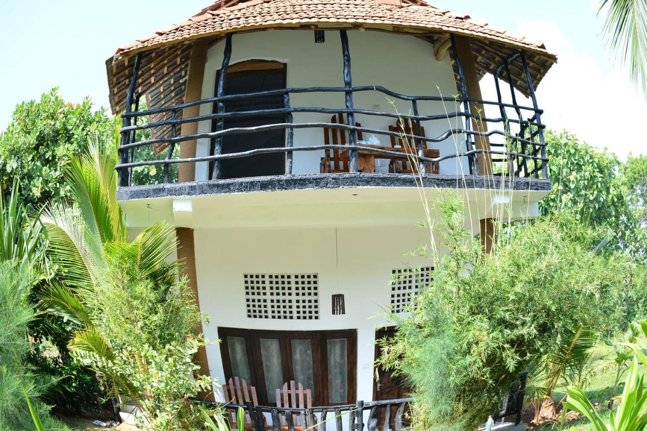 Sea Sound Cabana & Restaurant Tangalle Exterior photo